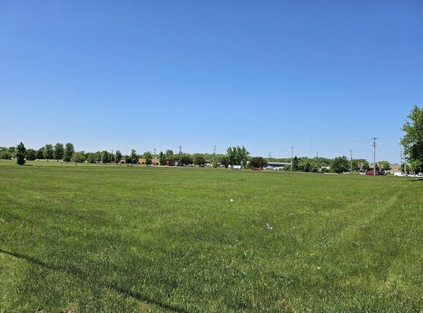 Kaper Drive, Cary, IL 60013