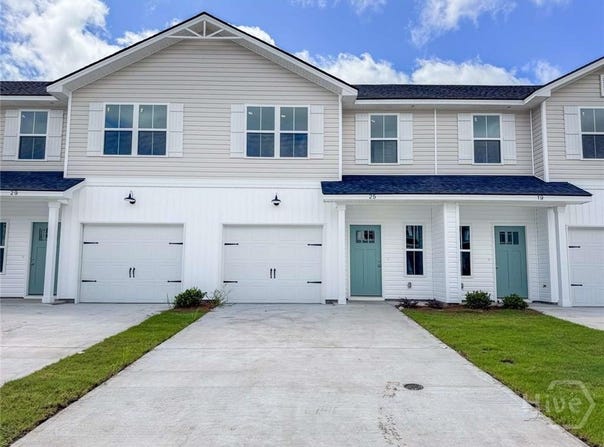 25 Beaumont Drive, Hinesville, GA 31313