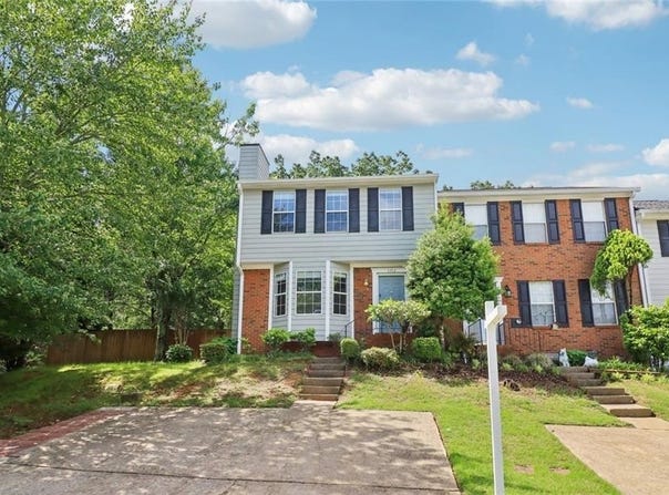 1712 Grist Mill Drive, Marietta, GA 30062