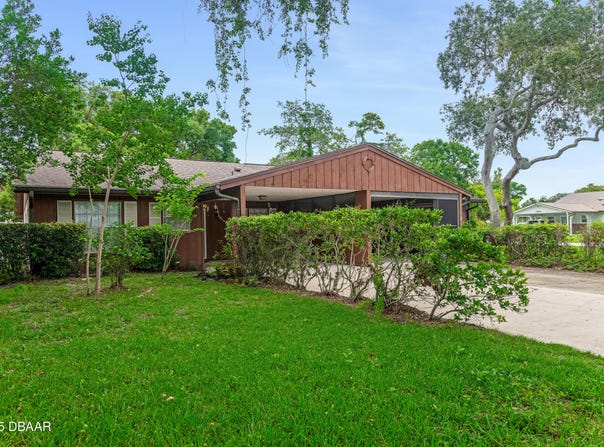 4 Sugarberry Circle, Ormond Beach, FL 32174