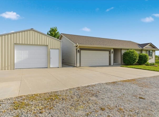 26655 Noyes Ave., Glenwood, IA 51534