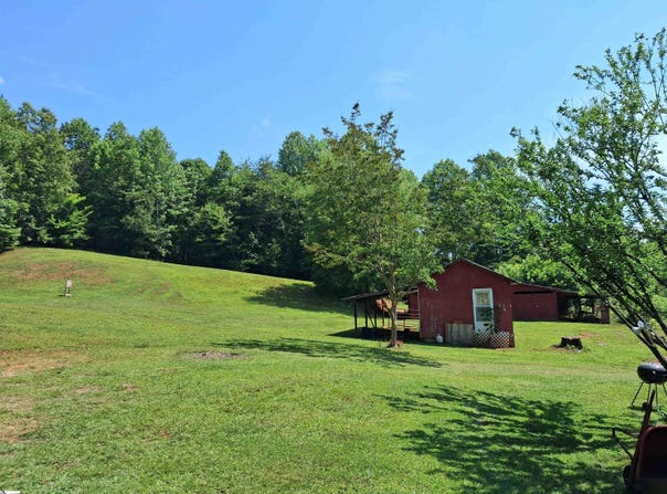 1549 Midway Road, Pickens, SC 29671