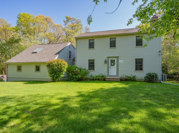215 Church Street, West Barnstable, MA 02668