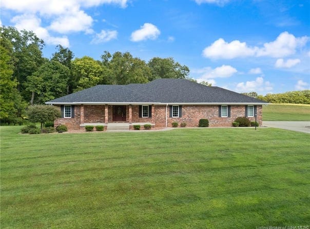 1052 Green Acres Drive, Corydon, IN 47112