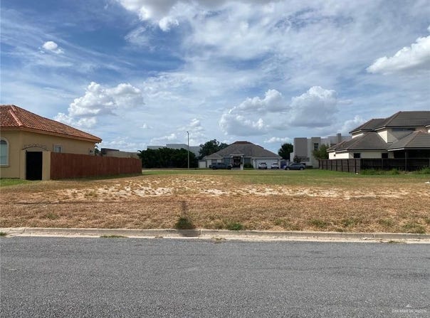 4608 Sweetwater Avenue, McAllen, TX 78503