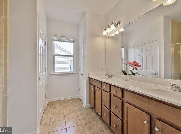 825 BUTTERFLY WEED DRIVE, GERMANTOWN, MD 20876