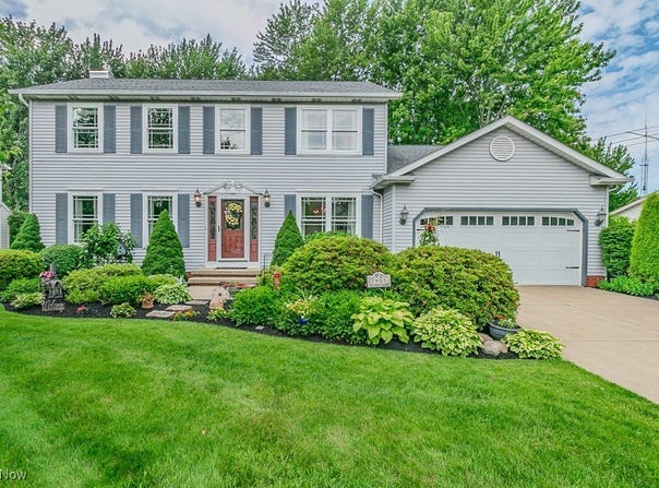 7955 Champaign Drive, Mentor, OH 44060