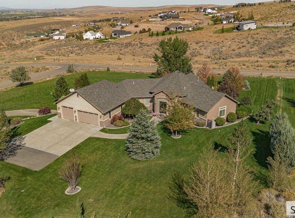 5405 S High Willow Lane, Idaho Falls, ID 83406