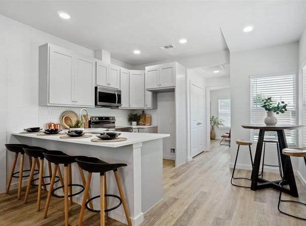 571 Josephine Street, Dallas, TX 75246
