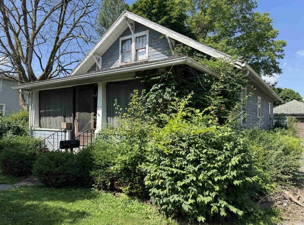 809 Walnut Street, Decatur, IN 46733