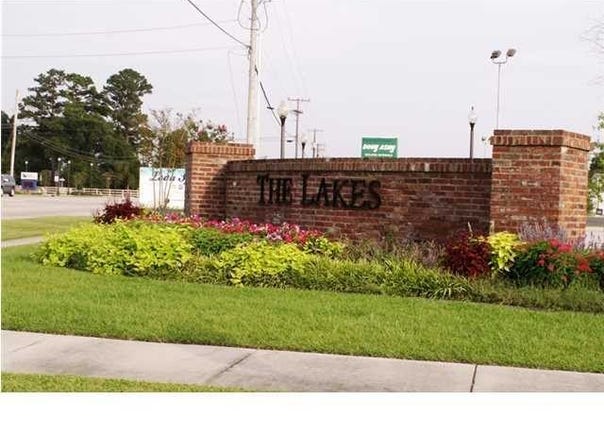306 Lakewood Avenue lot: 77, Breaux Bridge, LA 70517