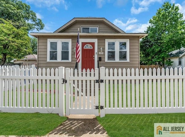 414 Bentley Avenue, Beverly, NJ 08010