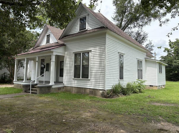 509 S 6th St., Amory, MS 38821
