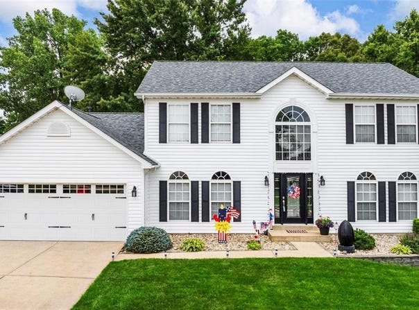 1340 Schoal Creek Drive, St Peters, MO 63366