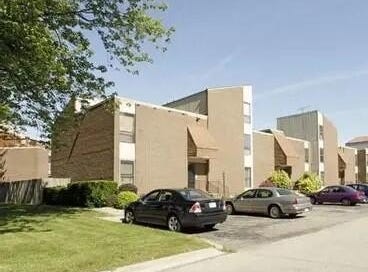 25 Dickinson Street, Mount Clemens, MI 48043