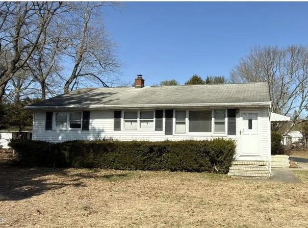 325 SHARON Road, ROBBINSVILLE, NJ 08691