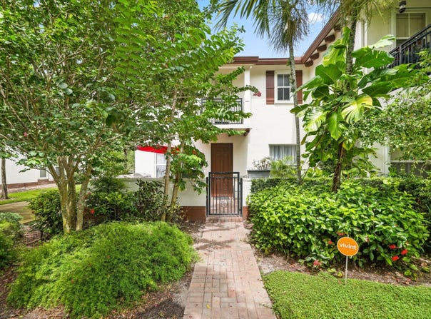 4501 Mimosa Terrace, Coconut Creek, FL 33073