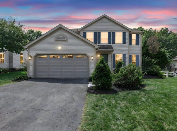 1386 Cottonwood Drive, Lewis Center, OH 43035