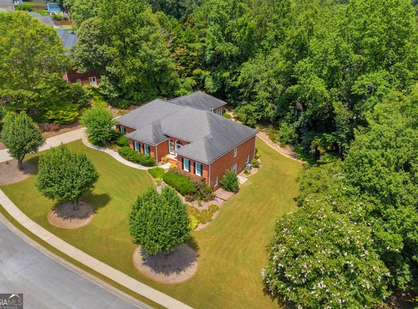 1420 Arblay, Loganville, GA 30052