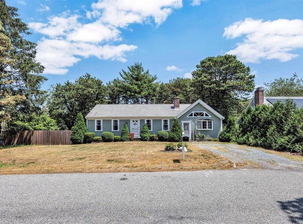 114 Witchwood Road, South Yarmouth, MA 02664