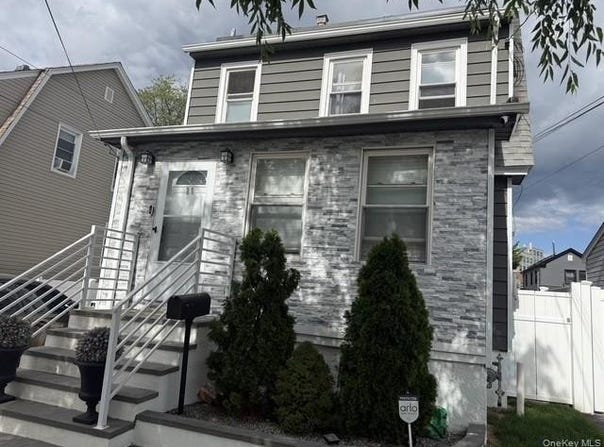 29 Cambridge, Valley Stream, NY 11581