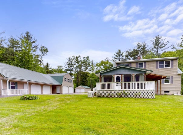 59 Sodom Road, Hebron, ME 04238