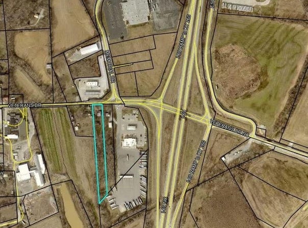 285 Veterans Drive, Hanson, KY 42413