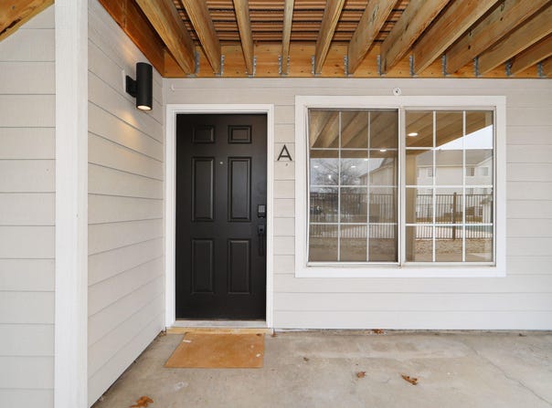 2400 Greenbriar Drive, Manhattan, KS 66502
