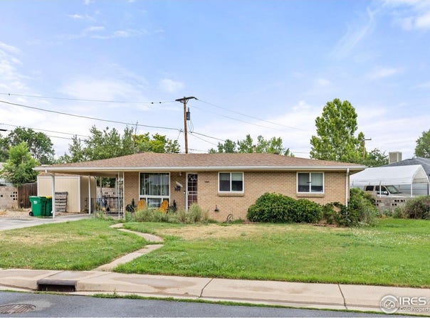 4653 Dover St, Wheat Ridge, CO 80033