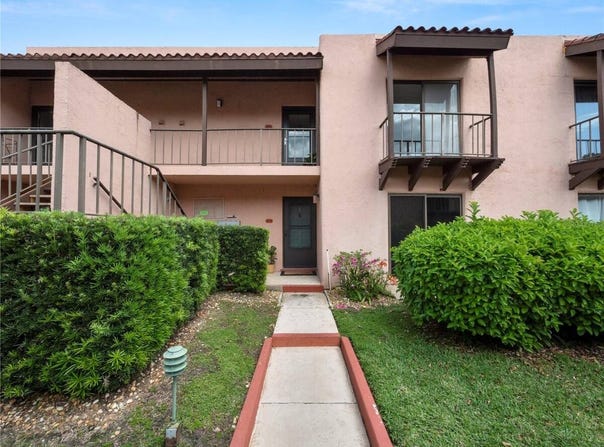 230 La Casa, Lake Wales, FL 33898