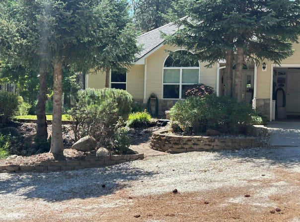 603 W Dennison-Chattaroy Rd, Deer Park, WA 99006