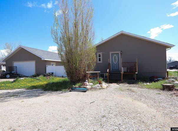 471 & 483 S Tisdale Avenue, Buffalo, WY 82834