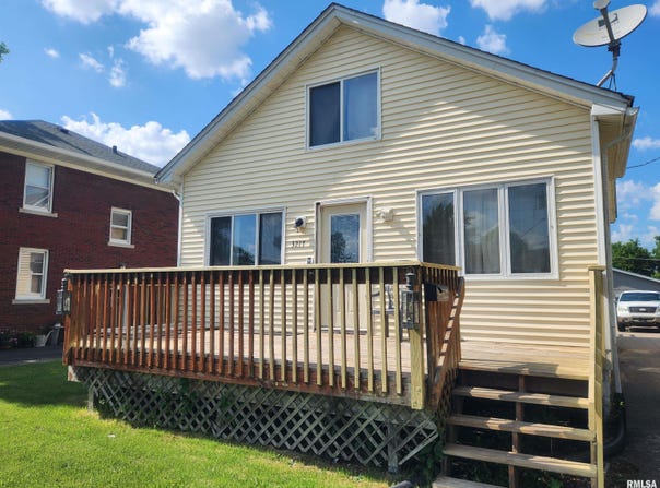 3217 18TH Avenue, Rock Island, IL 61201