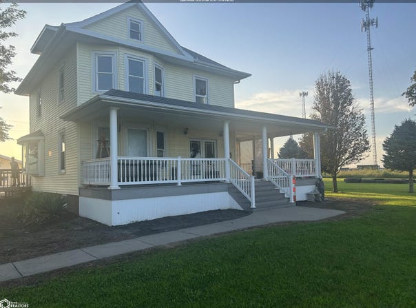 21891 US Highway 61, Mediapolis, IA 52637