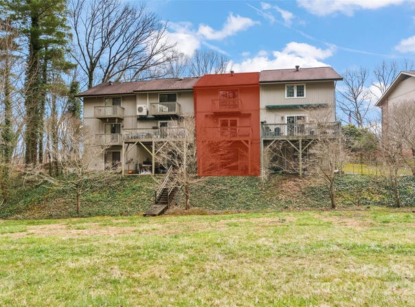 125 Winchester Drive, Waynesville, NC 28785