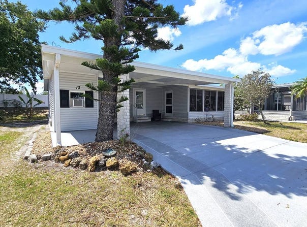 5601 Duncan Rd, Punta Gorda, FL 33982