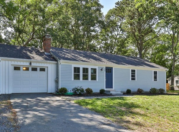 45 Buttonwood Road, Harwich, MA 02645