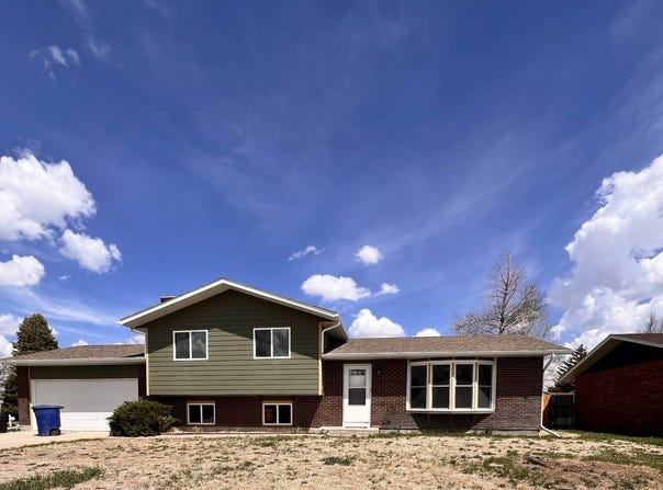2039 Niobrara Ave, Alliance, NE 69301