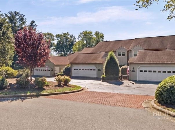 122 Warwicke, Advance, NC 27006