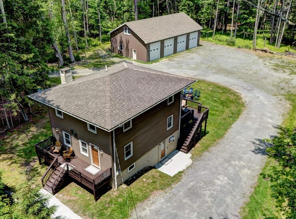 104 Farm Avenue, Tafton, PA 18464