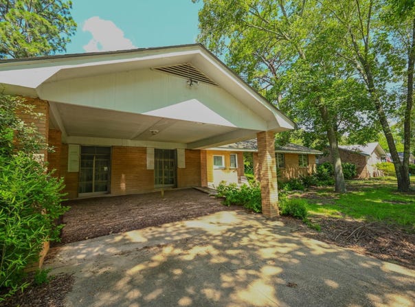 1206 Furman Drive, Sumter, SC 29154