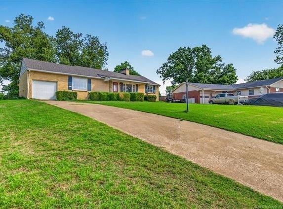 140 Fleetwood Place, Bartlesville, OK 74006