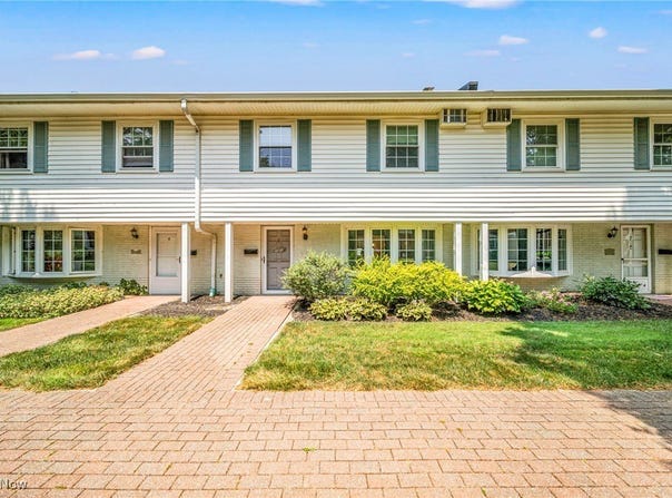 15 Meadowlawn Drive unit: 6, Mentor, OH 44060