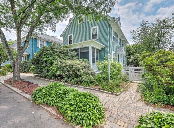 7 Doane Avenue, Providence, RI 02906