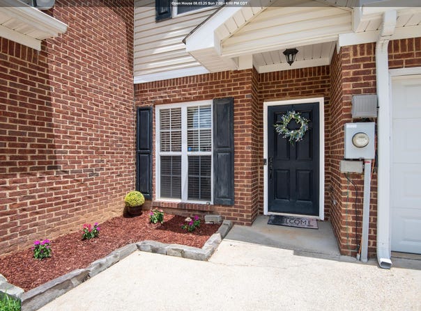2217 CASTLE HILL LANE, MOODY, AL 35004