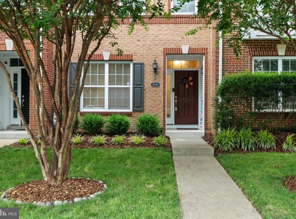 23058 WEYBRIDGE SQUARE, BROADLANDS, VA 20148