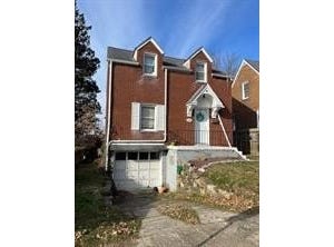 2105 Victoria Ave, New Kensington, PA 15068