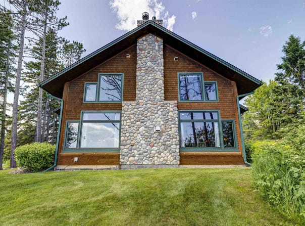 2826 Highway 61, Two Harbors, MN 55616