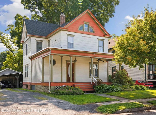 135 Washington, Saugerties, NY 12477