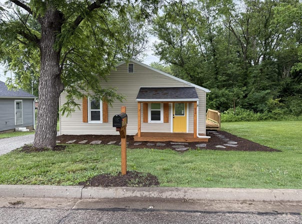 630 Brunswick AVE, Marshall, MO 65340